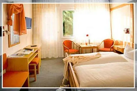 瓦森施罗格酒店 3* 米特威茨